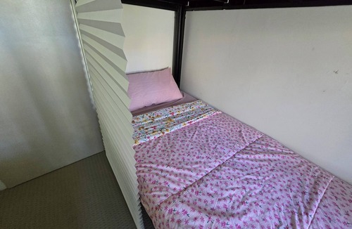 Ashcroft Hostel | Book a Bed in 4 Beds Mixed Dormitory
