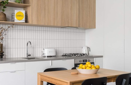 Glen Iris Apartment | BOUTIQUE STAYS - Axel Apartments 102 The Parkin