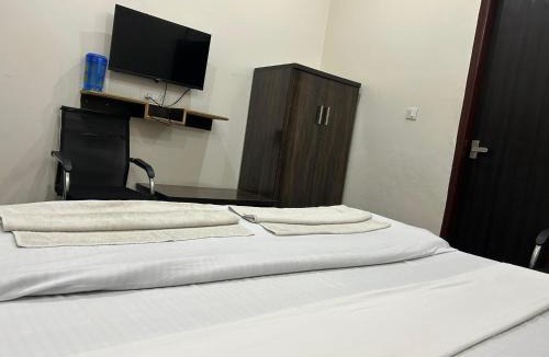 Mathura Hotel | Braj NIDHIVAN dham