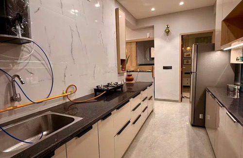 Naranpura Apartment | Brand New 3BHK - Best - Modern - Central Ahmedabad