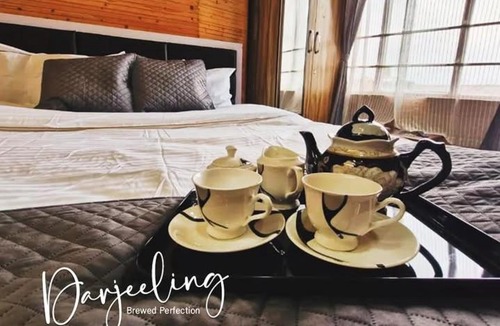 Darjeeling House | Brew & Bliss Stay - Just a 2 Mins Walk to Mall Road Chowrasta