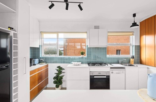 Vaucluse Apartment | Bright 2-Bed Flat with Balcony in Vaucluse