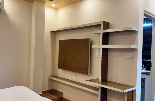 Arki Hotel | Brothers Hotel & Restaurant