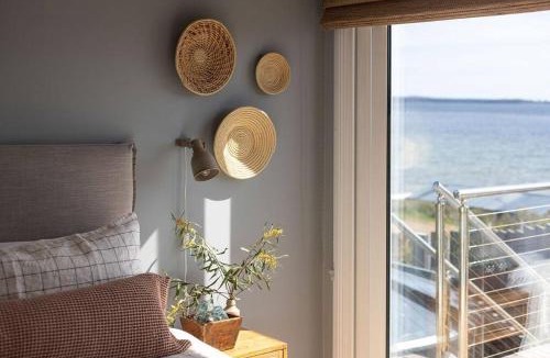 Alonnah Bed & Breakfast | Bruny Boathouse
