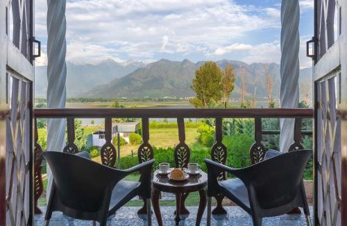 Brein Villa | Buhayra by The Dal by VEO, StayVista - 4BHK Pet-Friendly Villa with EV Station