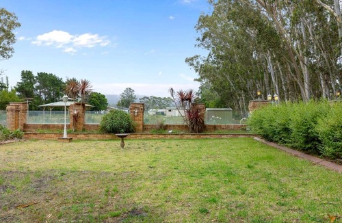 Castlereagh House | Castlereagh Haven-Serene Dual-Home Country Estate