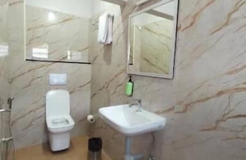Guindy Hotel | CBL104Inn By Blessings