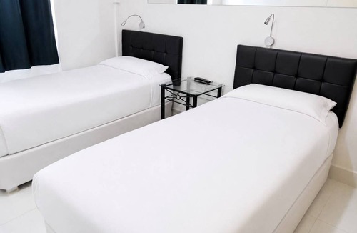 Hobart Central Business District Hotel | Central Hobart Balcony appartment