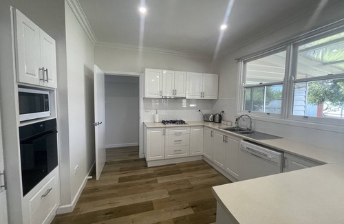 Murtoa House | Central Murtoa Home with Lake view, family friendly.