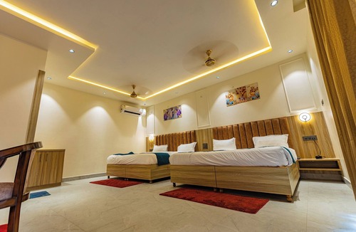 Vrindavan Hotel | Chandrika Green Resorts Near Prem Mandir