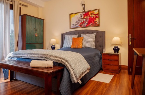 South Extension Bed & Breakfast | Charming 2-bedroom bed & breakfast in pleasant New Delhi Central