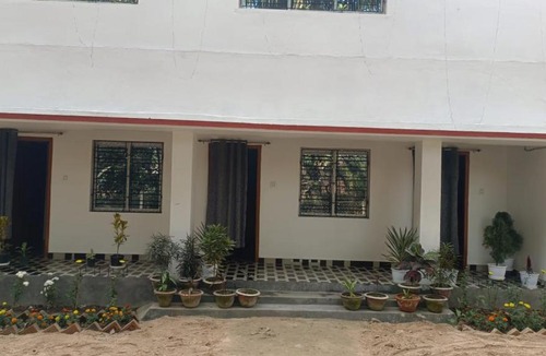 Bolpur Hotel | CHAYAA BITHII Resort & Restaurant
