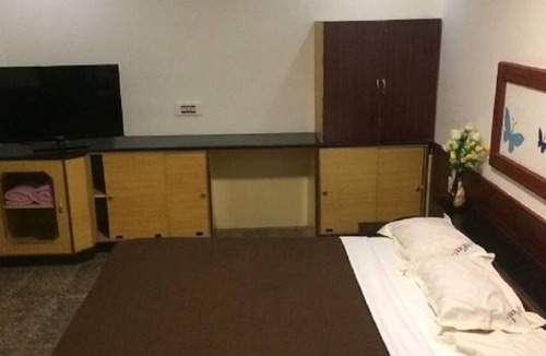 Perundurai Hotel | Chill Out Resorts