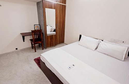 Kovilambakkam Apartment | Chippy Service Apartments No11 RadialRoad