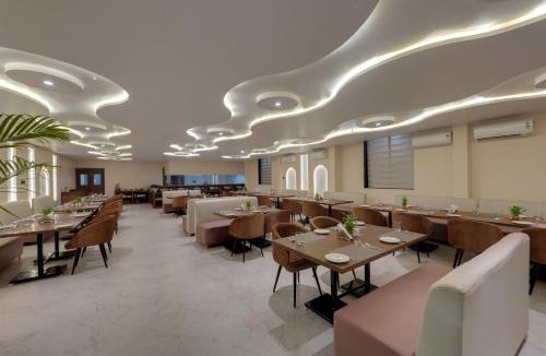 Faizabad Hotel | Click Collection Ayodhya