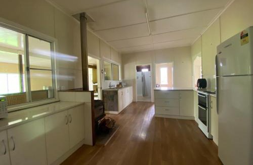 Crediton House | Clover Lodge