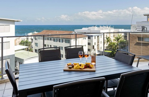Kings Beach Apartment | Coastal Bliss: 3BR Unit Overlooking Kings Beach