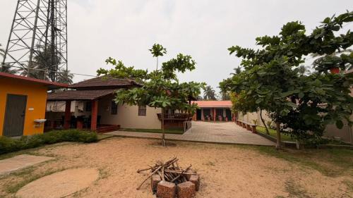 Malpe Villa | Coastal Hideout Family Cottages Malpe Beach