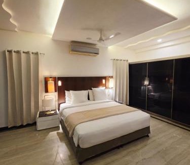 Covelong Beach Hotel | Cocobay Villa