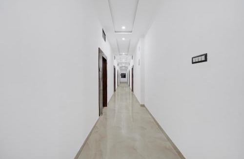 Kakarmatha Hotel | Collection O Banaras Railway Junction Formerly Varanasi Suites