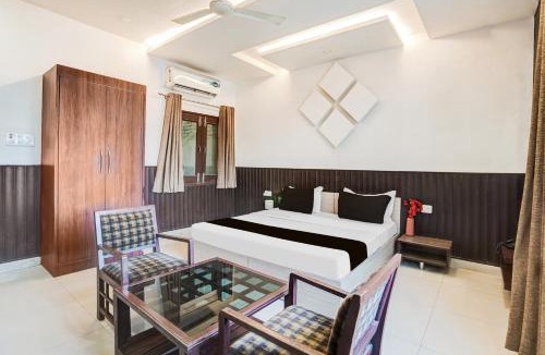 Rudrapur Hotel | Collection O Civil Lines Rudrapur Formerly Corbett Inn