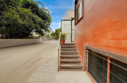 Arekere House | Collection O Indian Music Museum