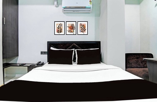 Kolkata Hotel | Collection O Kolkata Near Dumdum Airport