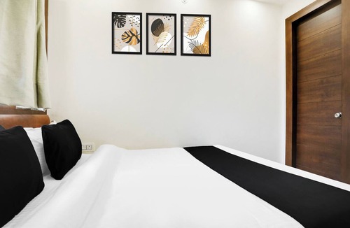 Nainital Hotel | Collection O Mall Road Nainital Formerly