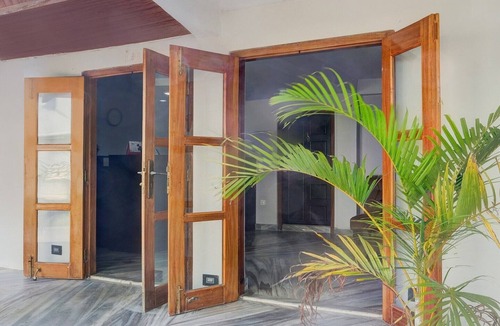 Shillong House | Collection O Police Bazar Shillong