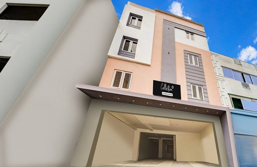 RS Puram House | Collection O RS Puram North Railway