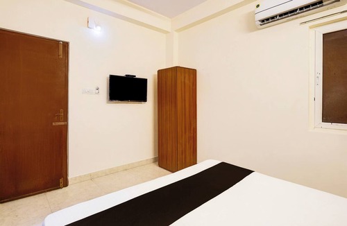 Thousand Lights Hotel | Collection O Thousand Lights Chennai