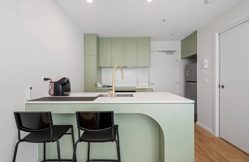 Denman Prospect Apartment | Comfortable 1-Bed Retreat with Courtyard & Parking