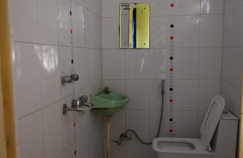 Haridwar House | Comfortable rooms at Krishna Paying Guest House near city attractions