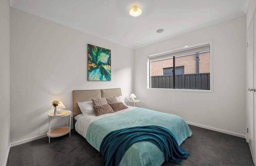 Werribee House | Cornerstone Estate - Werribee Family Home Beauty
