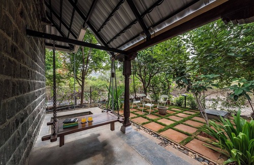 Paud Villa | CosmicStays Raanjai