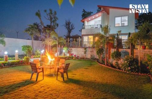 Bedla Villa | Cottage Rivera by VEO, StayVista - 3BHK with River View & Alfresco Dining