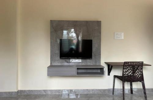 Electronics City Apartment | Cozy Room 1Bhk with Lift 503