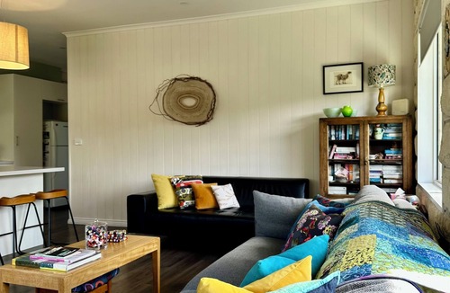 Harcourt House | Create@Harcourt - craft, walk,ride. The delights of Castlemaine are so close.