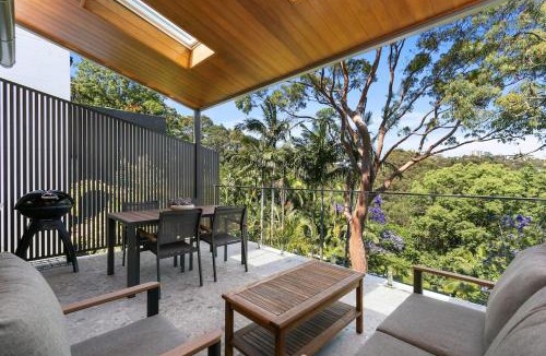 Cremorne Apartment | Cremorne comfort - Sunlit terrace with leafy views - TOB14