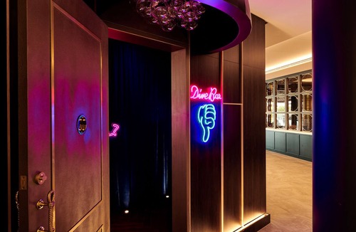 Melbourne Central Business District Hotel | Crowne Plaza Melbourne by IHG