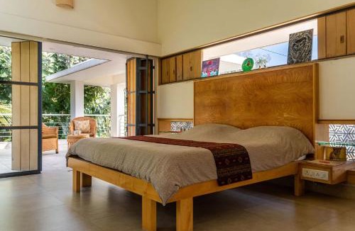 Shrirangapattana Villa | Davey's Townhouse by VEO, StayVista - 3BHK Pet-Friendly Villa with EV Station
