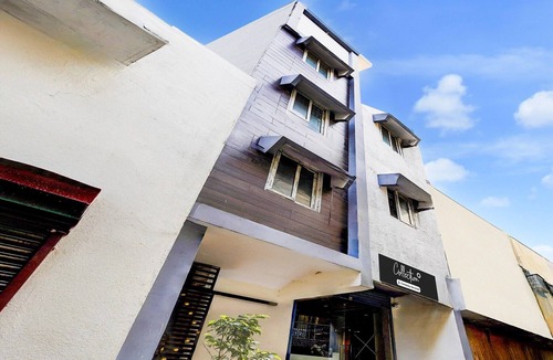 Thousand Lights House | Deluxe Collection O Thousand Lights Chennai