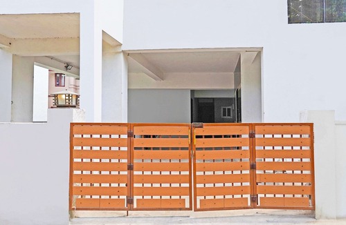Sholinganallur House | Deluxe spl Palace