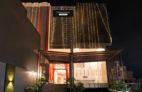 Mohangarh House | Deluxe Townhouse Gomti Nagar Matiyari
