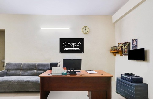 Bowenpally House | DeluxeAlpine Glow Pinnacle