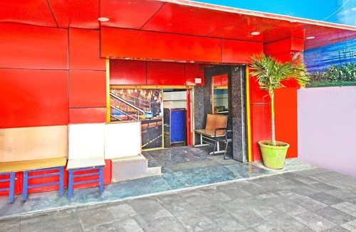 Basheerbagh House | DeluxeMedipally