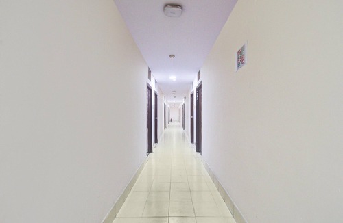 Hyderabad House | DeluxeParadise Circle