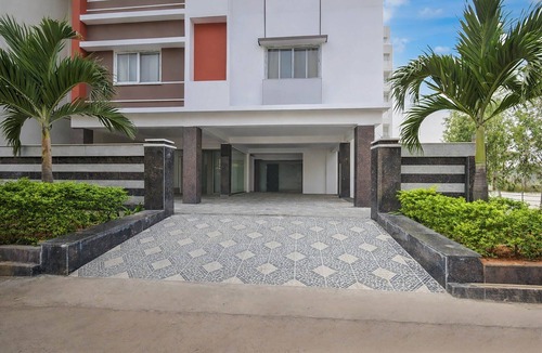 Gachibowli House | DeluxeSrinika Inn