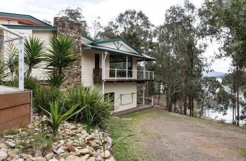Taylor Bay House | Devinegetaway