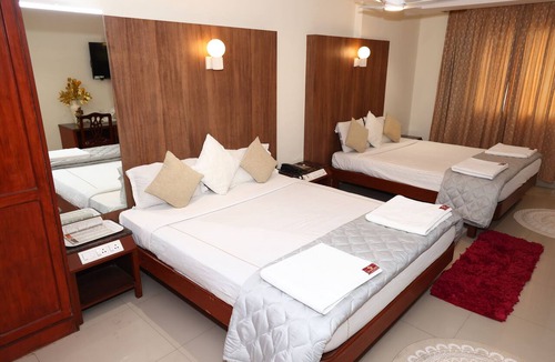 Hosur Hotel | Dhanunjaya's Luxury Hotel